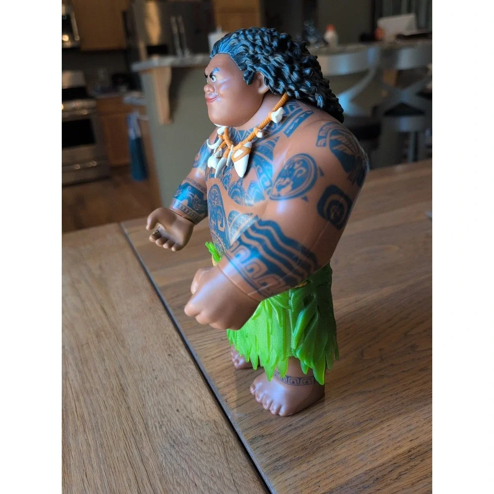Disney Moana MAUI‎ 10.5 Inch Large Action Figure Doll Hasbro Great 2015